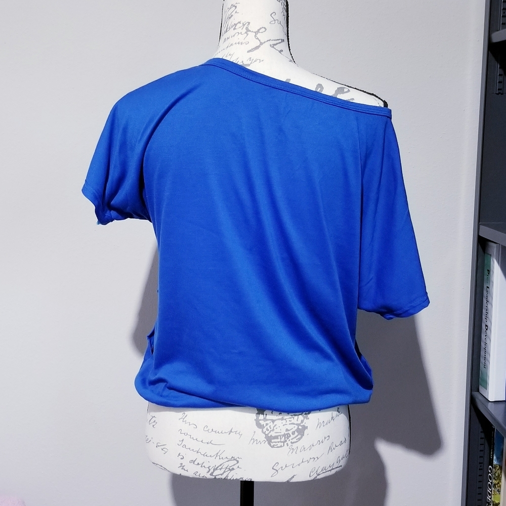 Athleisure Short-sleeved Sweatshirt w/pockets - Picture 2 of 6